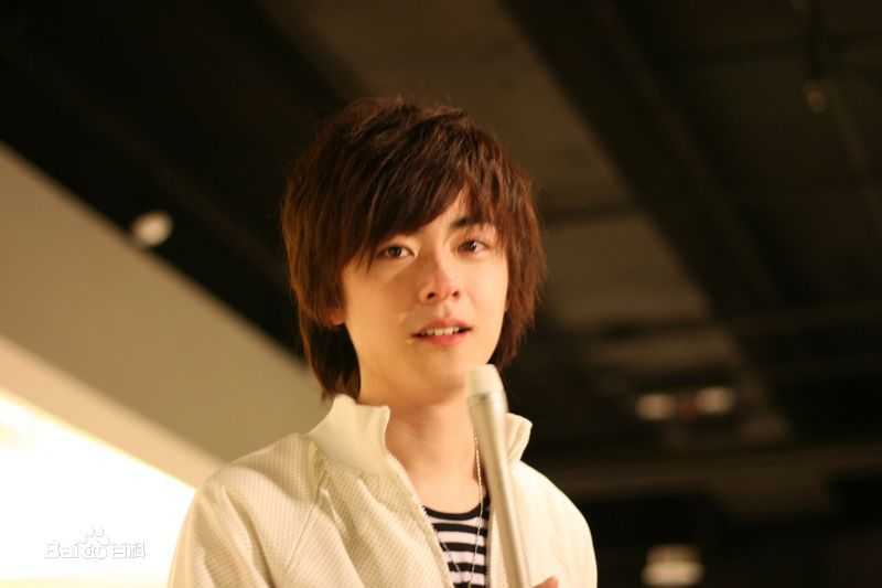 洪卓立(Ken Hung ，Hung Cheuk Lap)生日会素颜照壁纸