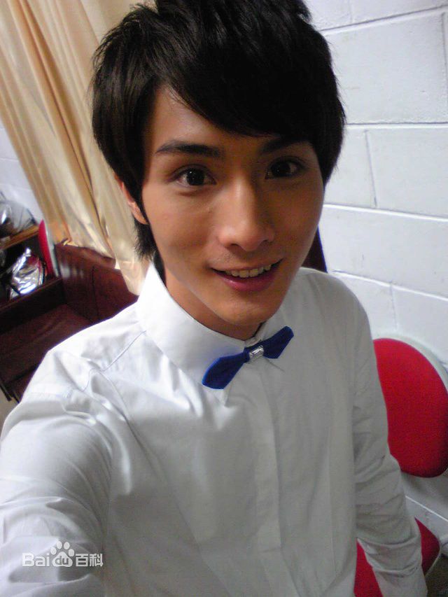 翁瑞迪(Aben)概述图册前后照片