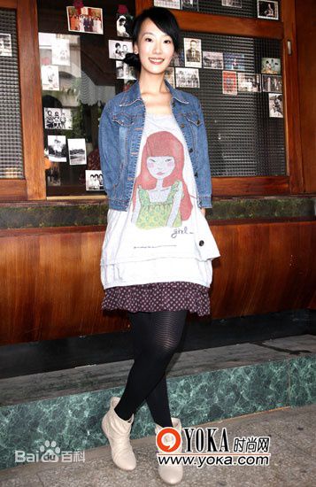 陆明君(Jo'elle Lu) 生活照壁纸壁纸