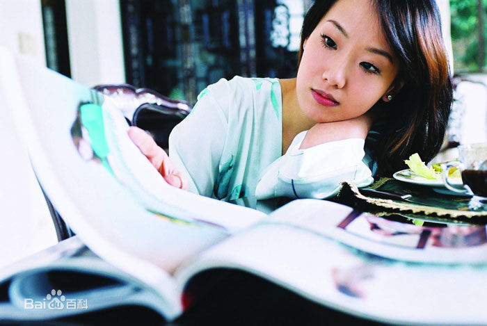 陆明君(Jo'elle Lu) 生活照壁纸壁纸