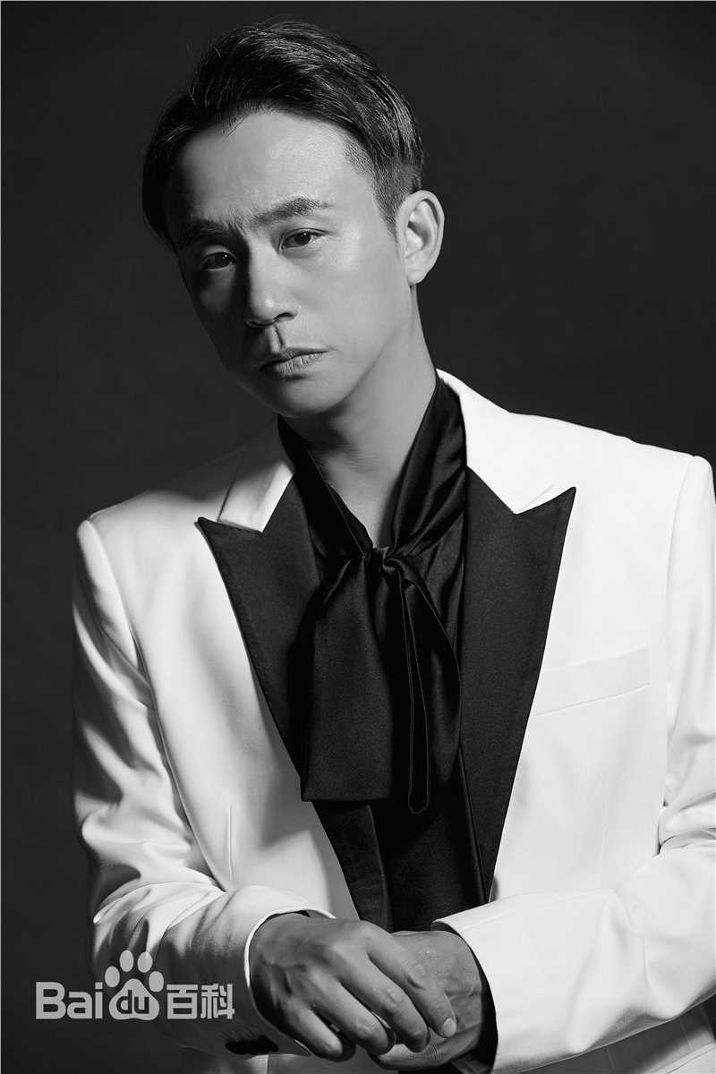 最优质刘亭作素颜照