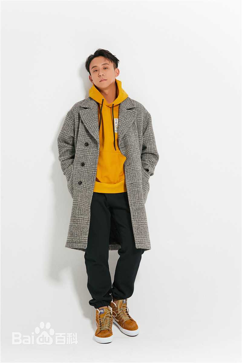 高清刘亭作图片