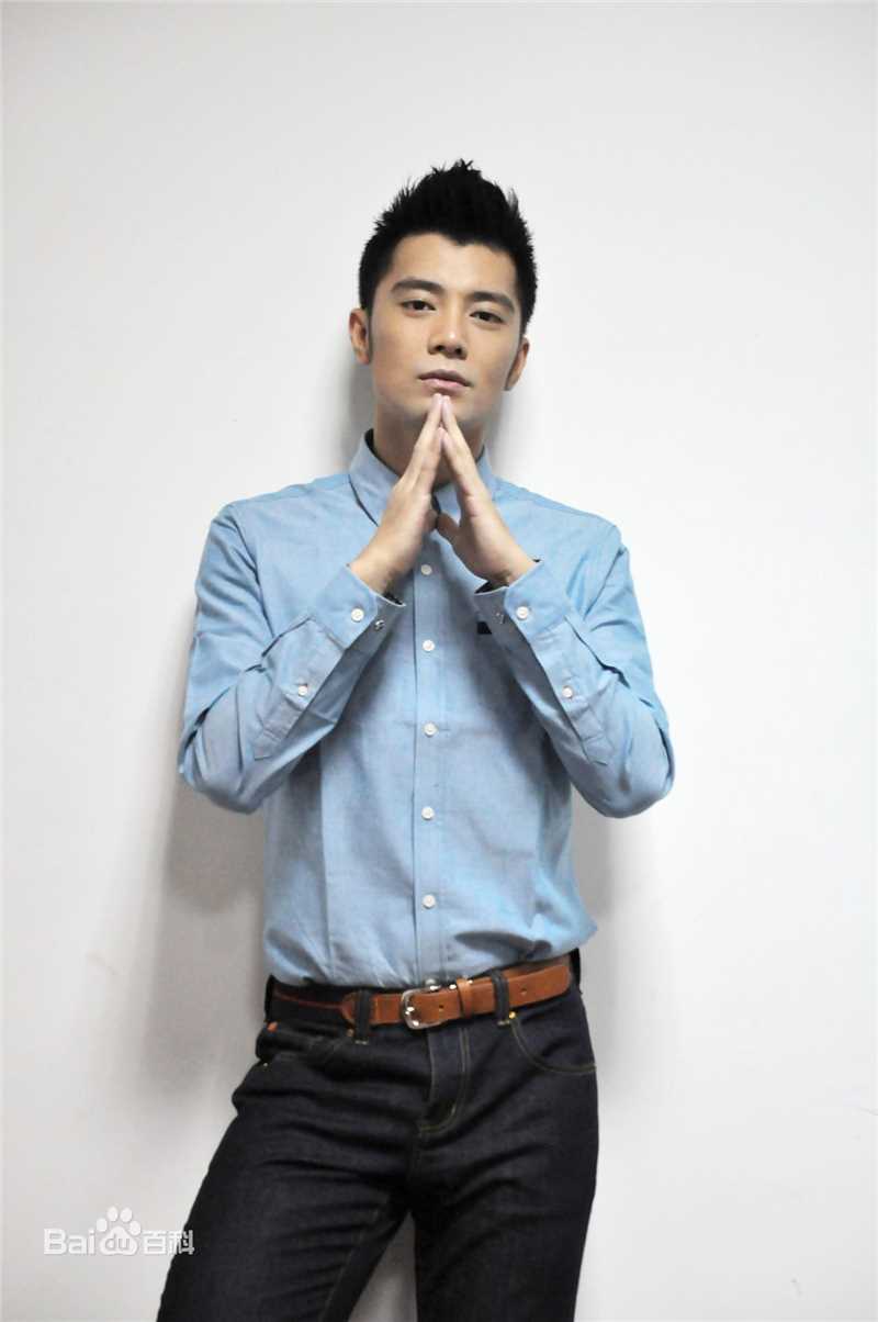 王钧赫(Eric)全能偶像性感图片壁纸