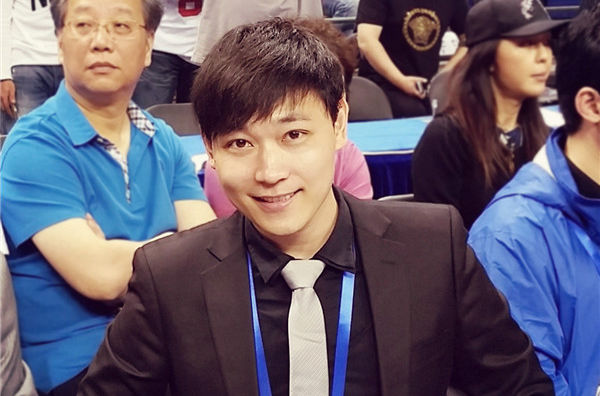 高清赵路性感图片