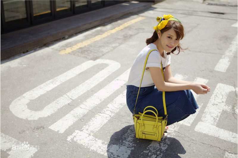 蔡蝶(Vanessa)韩国街拍素颜照相册