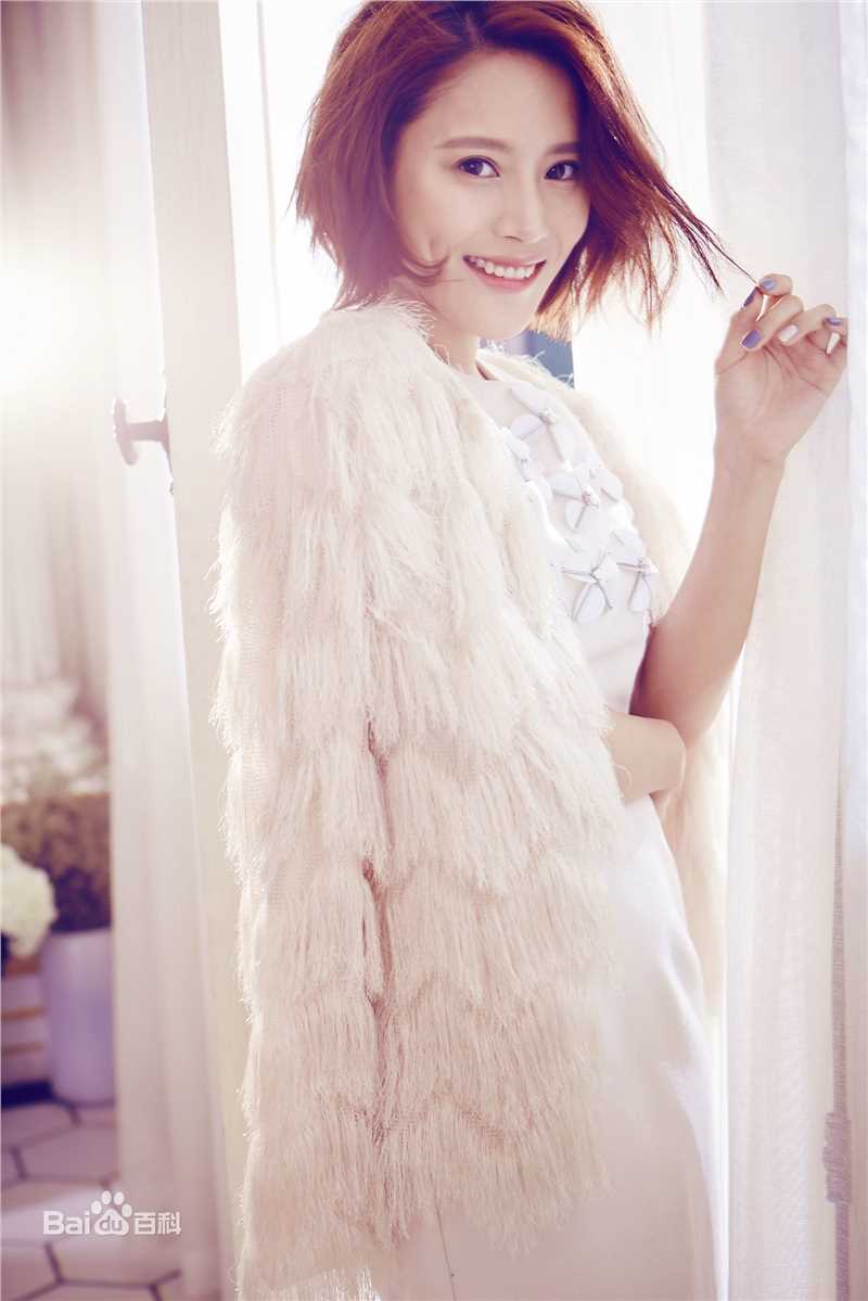 蔡蝶(Vanessa)街拍壁纸壁纸