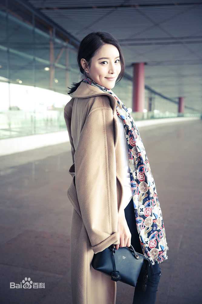 蔡蝶(Vanessa)街拍壁纸壁纸