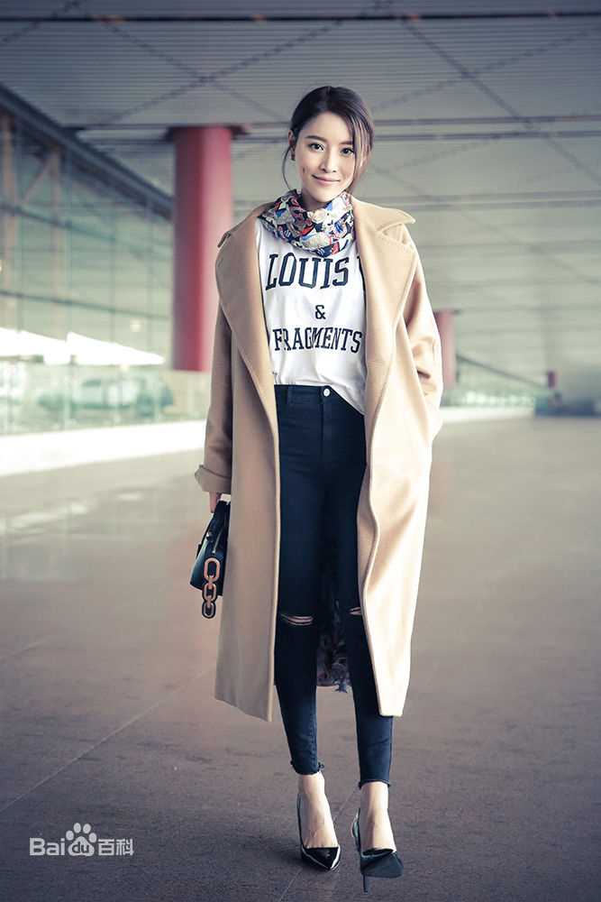 蔡蝶(Vanessa)街拍壁纸壁纸