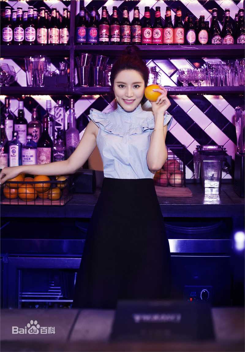 蔡蝶(Vanessa)街拍壁纸壁纸