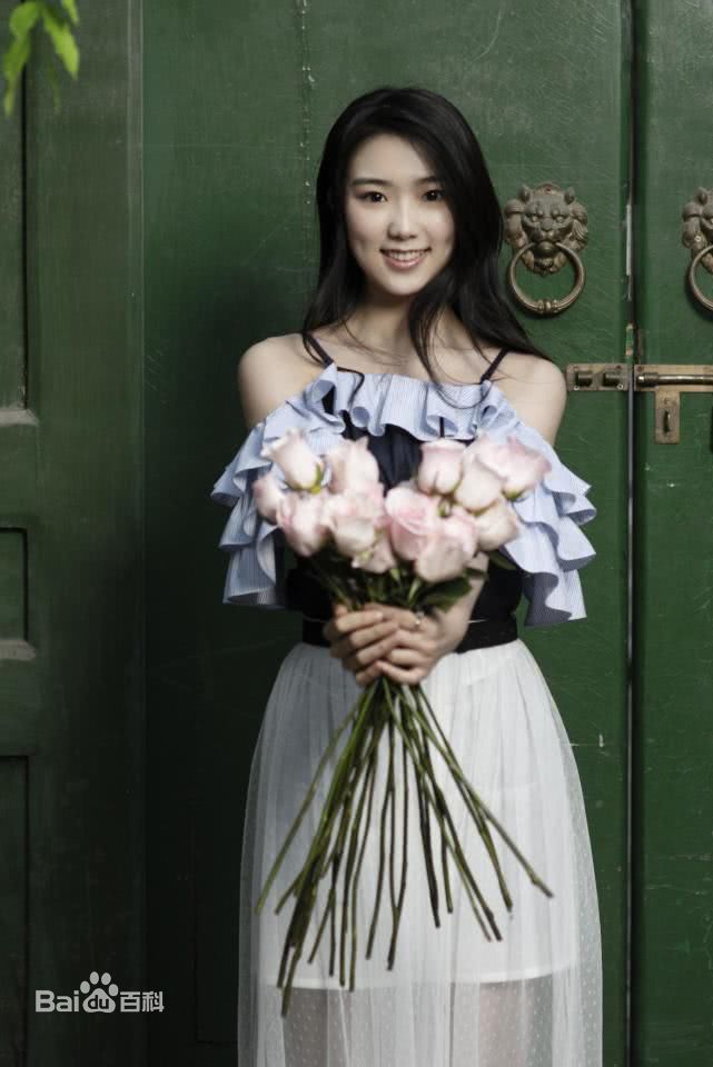 翟艺舒(Jane)最新宣传壁纸