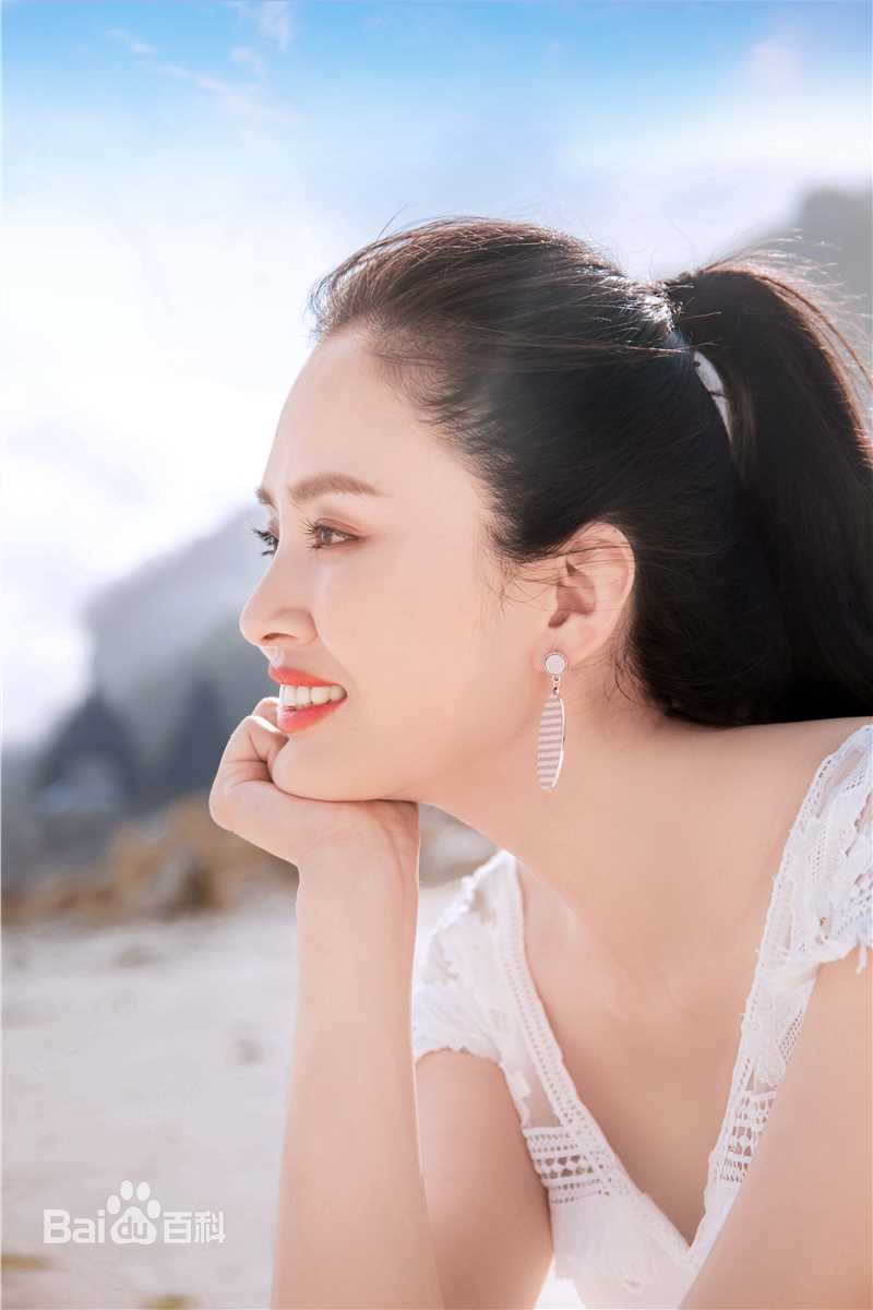 冯海煜时尚前后照片