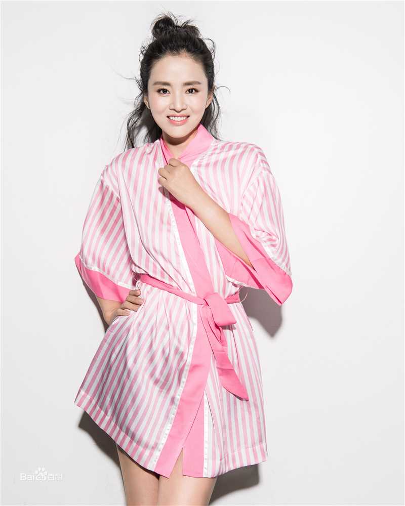 冯海煜时尚前后照片