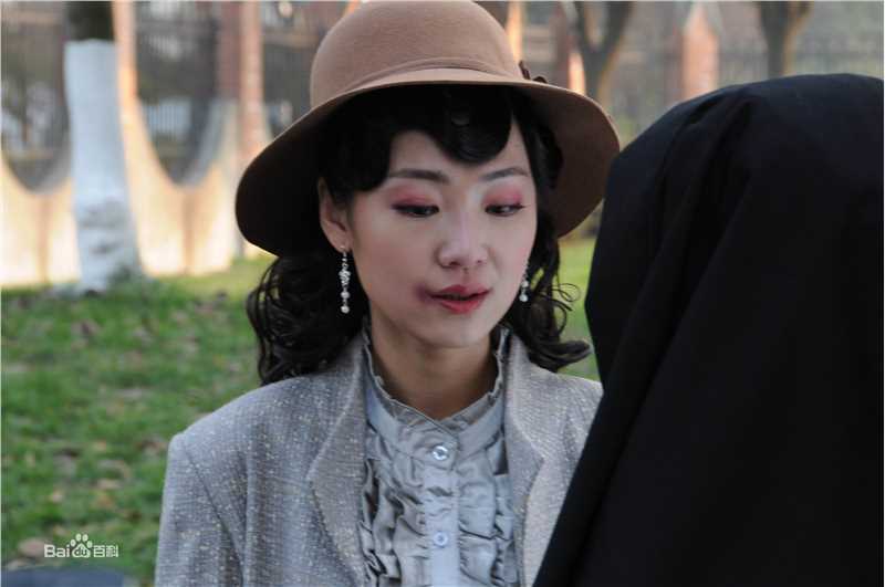 赵雪莲的个人图册前后照片