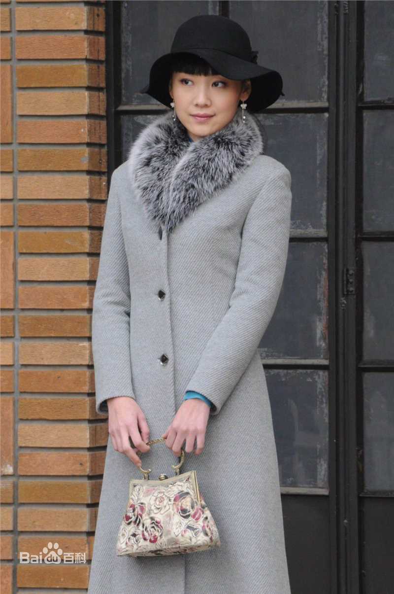 赵雪莲的个人图册前后照片