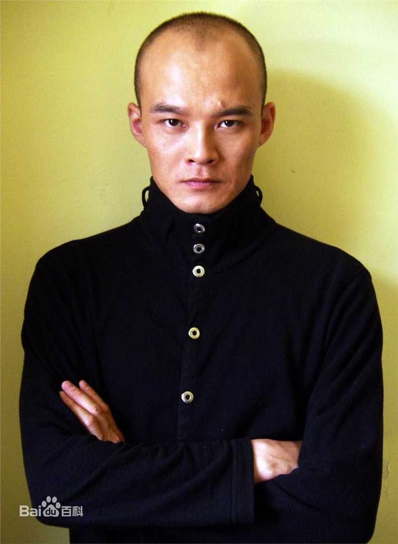 王东栋生活照生活照