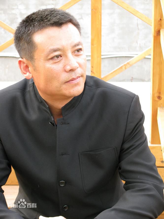 佟凡生活照素颜照相册