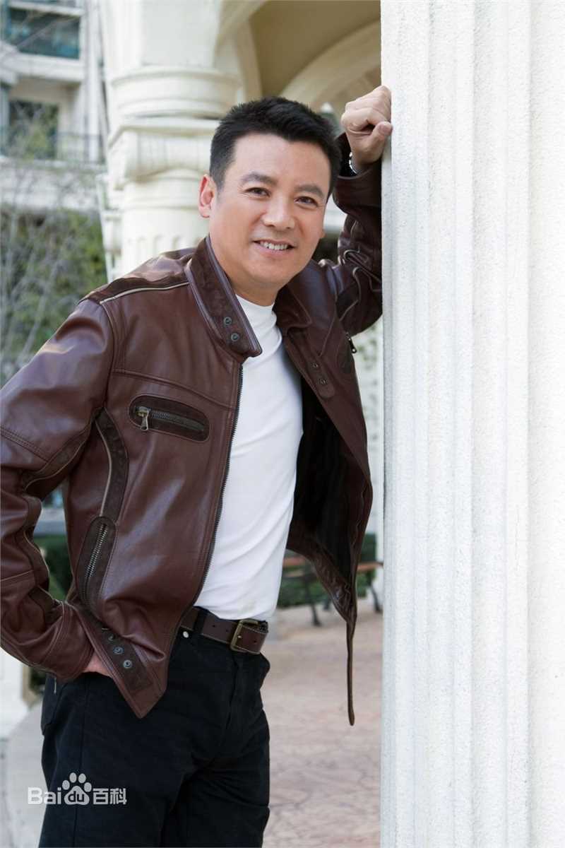 佟凡生活照素颜照相册