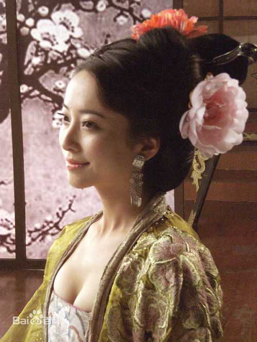 高一童出演广告生活照相册