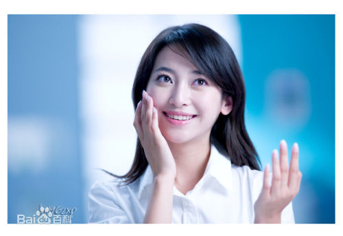 高一童出演广告生活照相册