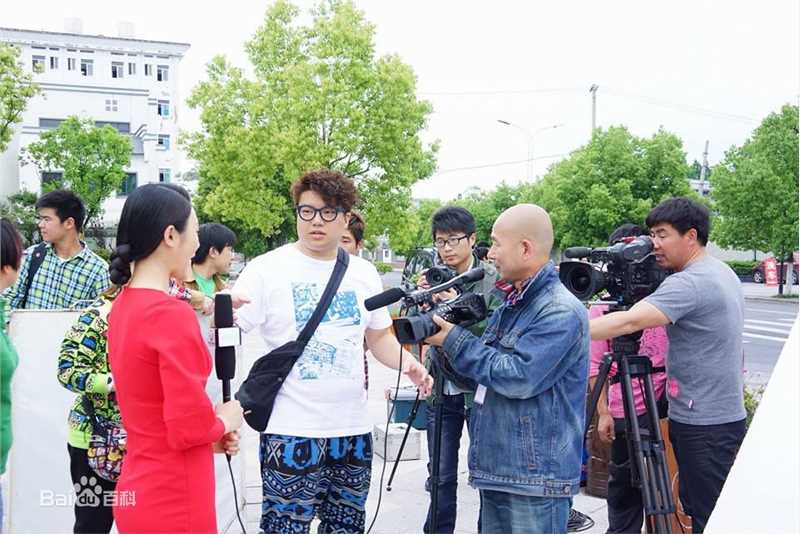 阮志强(Yuen Chi Keung , Edmond)导演于拍摄现场生活照相册