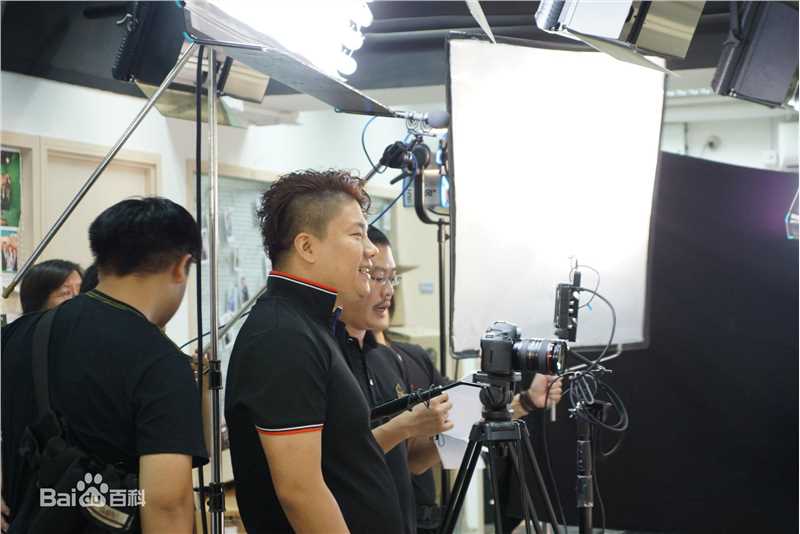 阮志强(Yuen Chi Keung , Edmond)导演于拍摄现场生活照相册