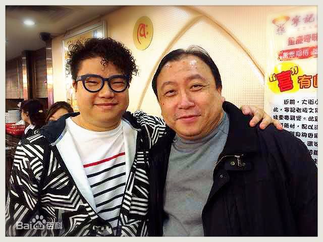 阮志强(Yuen Chi Keung , Edmond)导演与演员留影素颜照相册