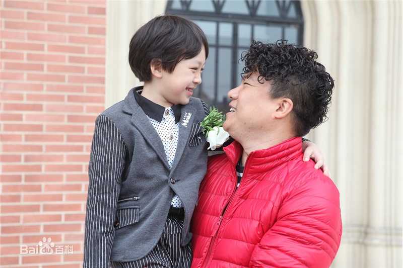 阮志强(Yuen Chi Keung , Edmond)导演与演员留影素颜照相册