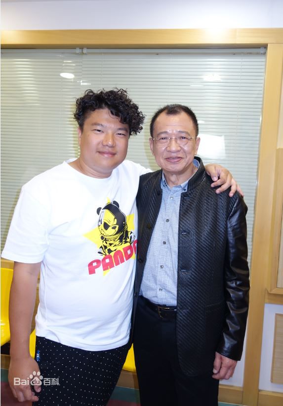 阮志强(Yuen Chi Keung , Edmond)导演与演员留影素颜照相册