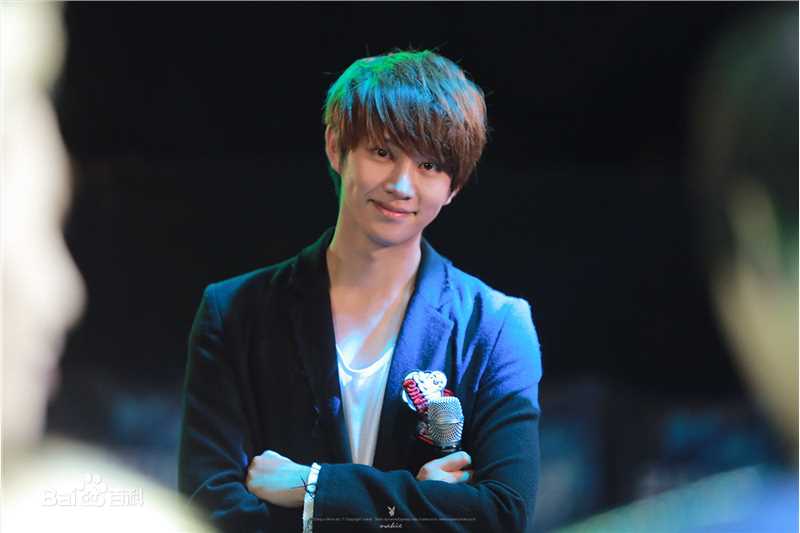 高清金希澈(Kim HeeChul、キム ヒチョル)图片