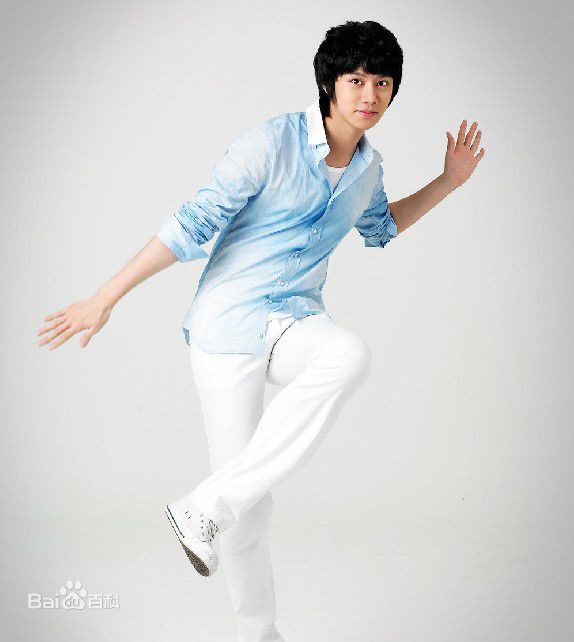 高清金希澈(Kim HeeChul、キム ヒチョル)图片