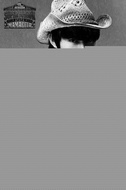 金希澈(Kim HeeChul、キム ヒチョル)的专辑造型素颜照相册