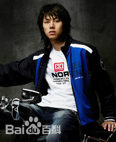金希澈(Kim HeeChul、キム ヒチョル)2006 SPRIS Spring素颜照壁纸