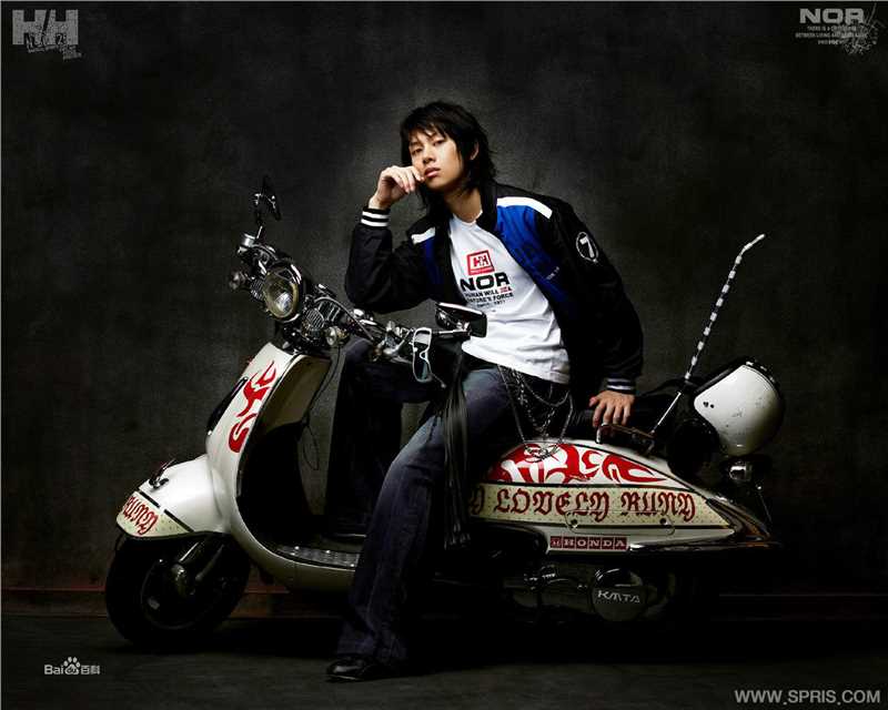 金希澈(Kim HeeChul、キム ヒチョル)2006 SPRIS Spring素颜照壁纸