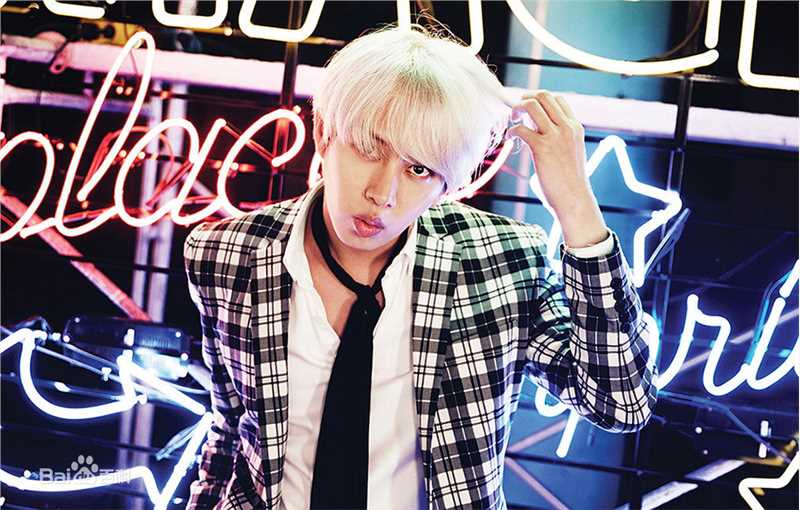 最优质金希澈(Kim HeeChul、キム ヒチョル)生活照