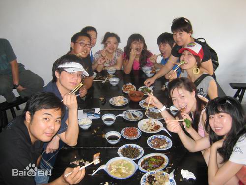 管艺生活照图片图册