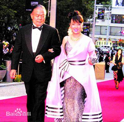 翁倩玉(Judy Ongg、ジュディ オング)和友人图册前后照片