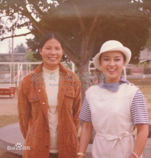 翁倩玉(Judy Ongg、ジュディ オング)和友人图册前后照片