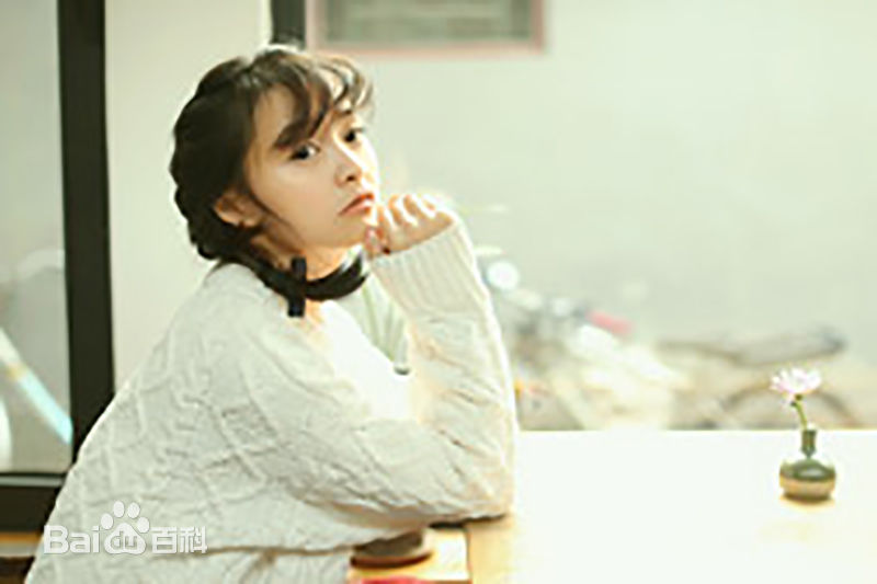 余心恬(Vicky)前后照片