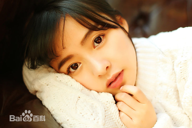 余心恬(Vicky)前后照片