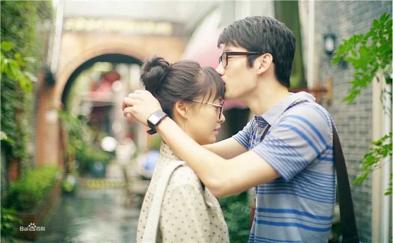 最优质余心恬(Vicky)在《睡在我上铺的兄弟》发布会照中的相册