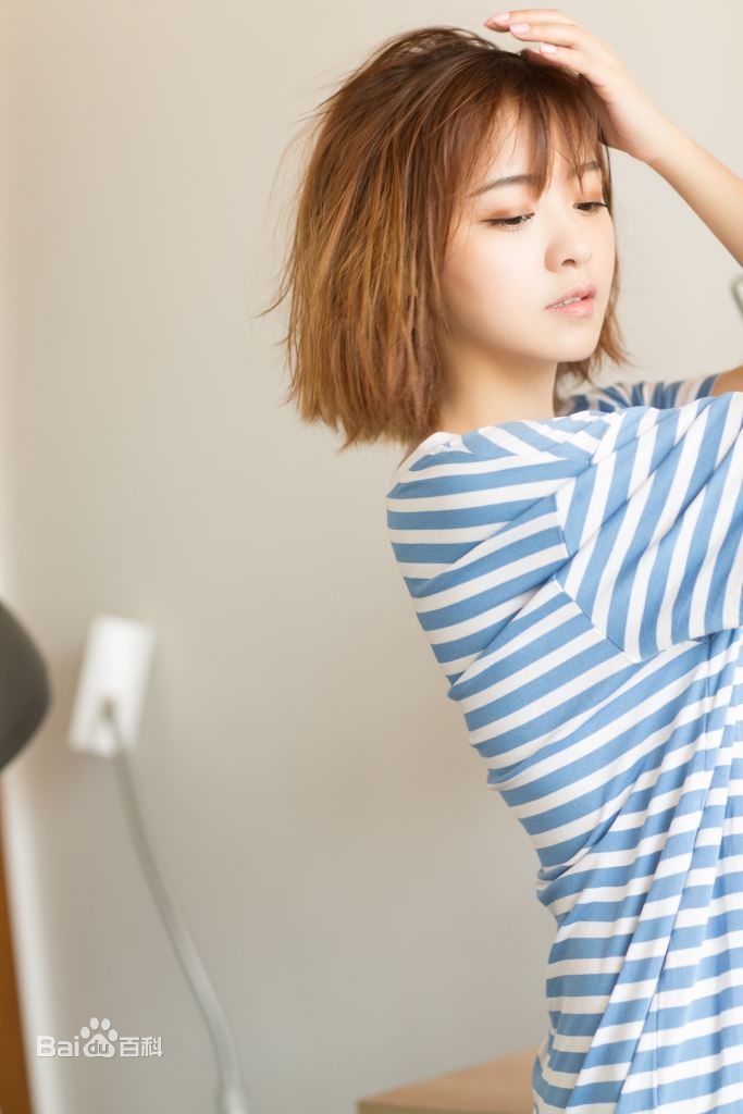 精选余心恬(Vicky)