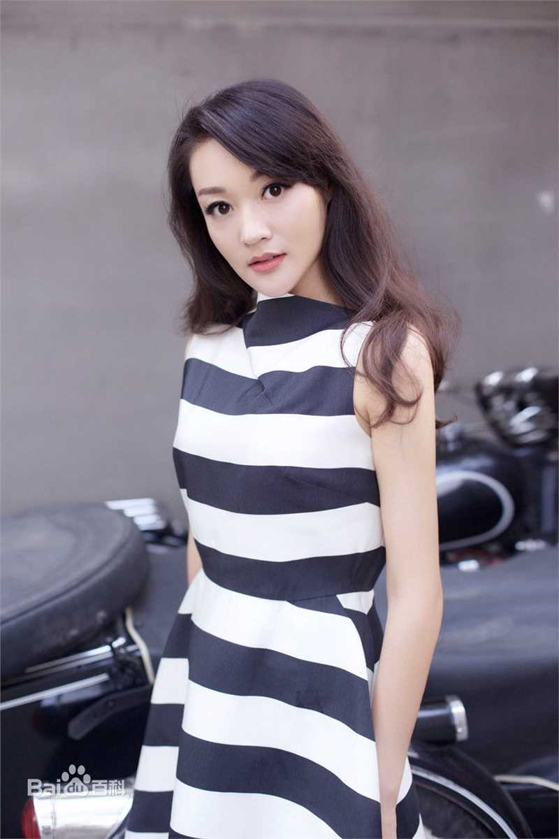 郝婷婷宣传照前后照片