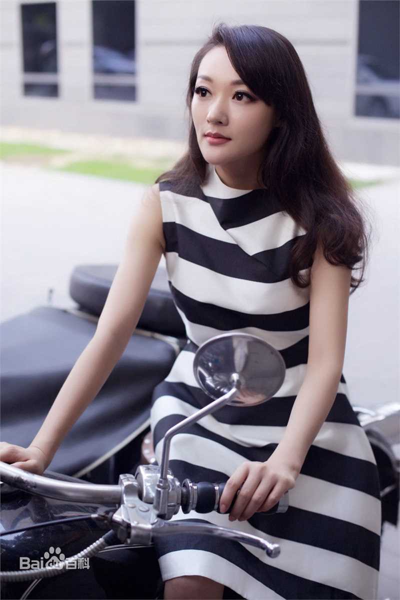 郝婷婷宣传照前后照片