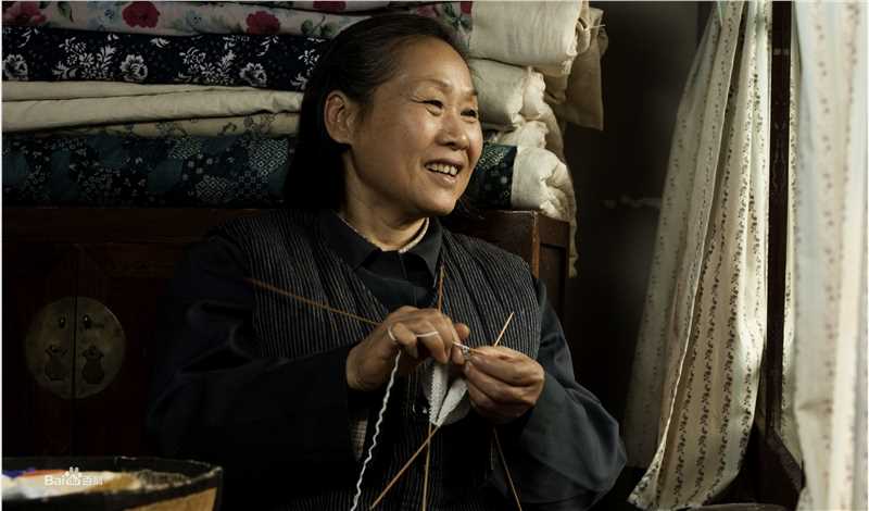 苇青全家福最新剧照