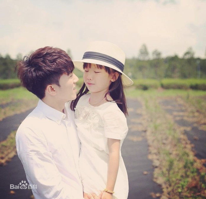 吴大伟(David)与妹妹图册