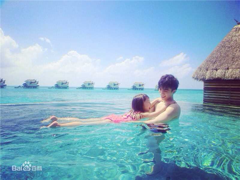 吴大伟(David)与妹妹壁纸壁纸