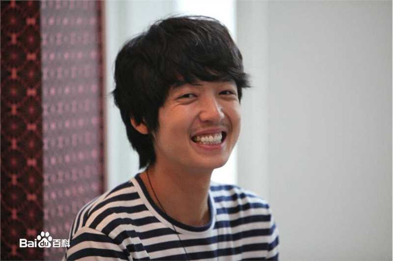 郑敬淏(Jung Kyung Ho)2009年生日会图册