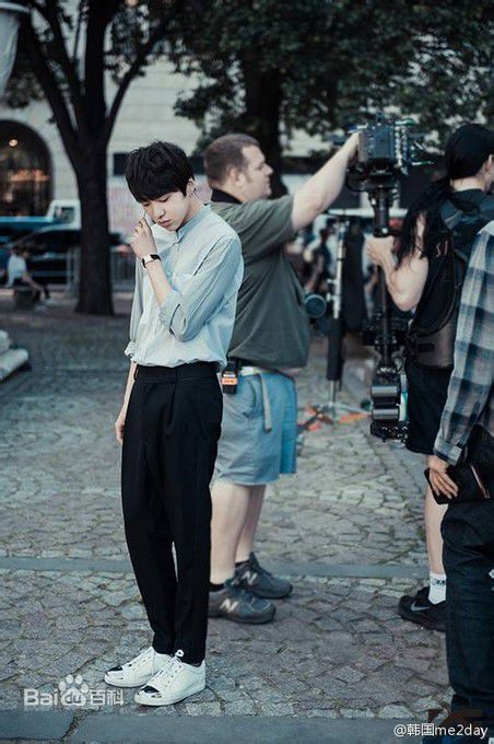 姜昇润(Kang Seung Yoon)活动性感图片壁纸