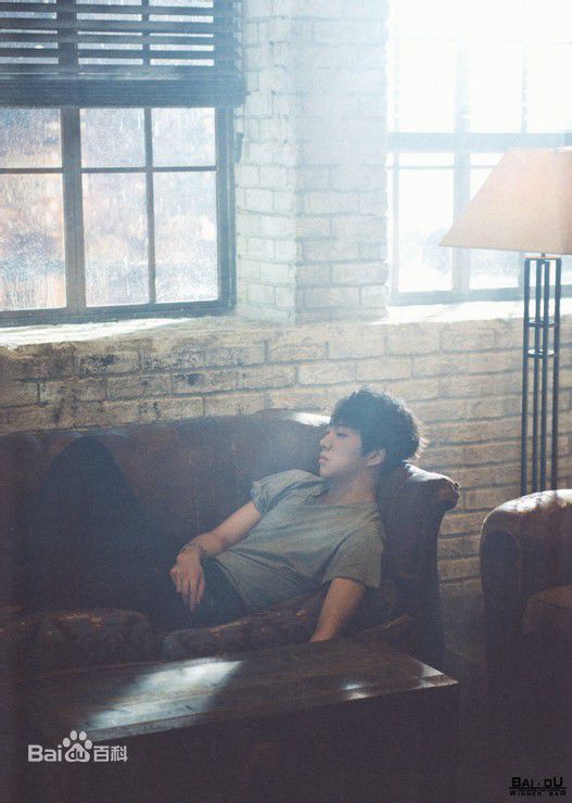 姜昇润(Kang Seung Yoon)活动性感图片壁纸