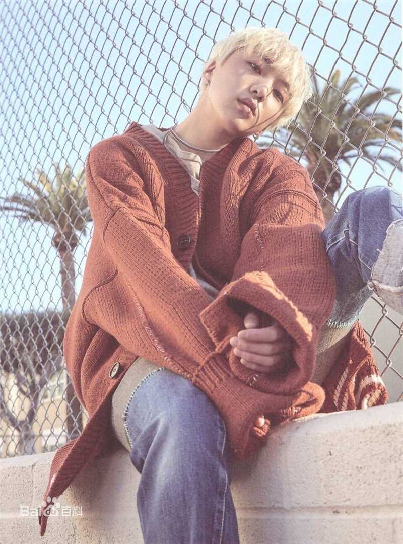 姜昇润(Kang Seung Yoon)活动性感图片壁纸